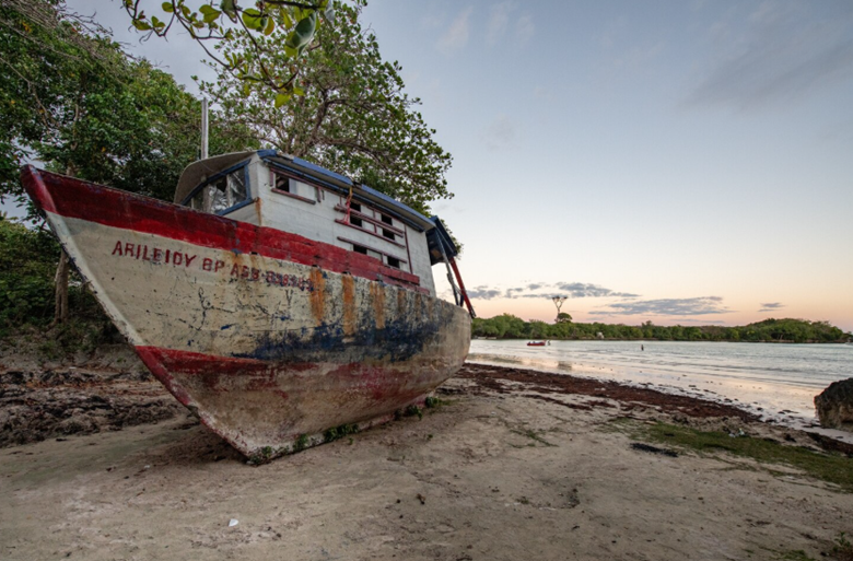 Sailboat Salvage Services