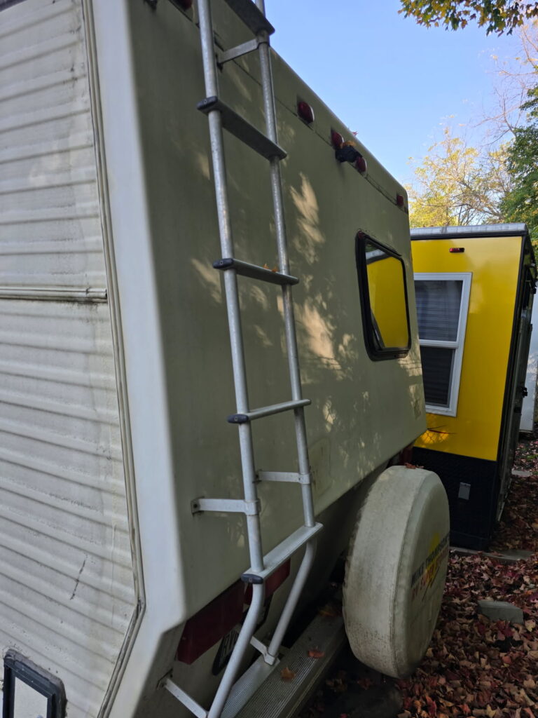 Motorhome Hauling and Removal