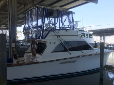 Large Boat Removal in Texas