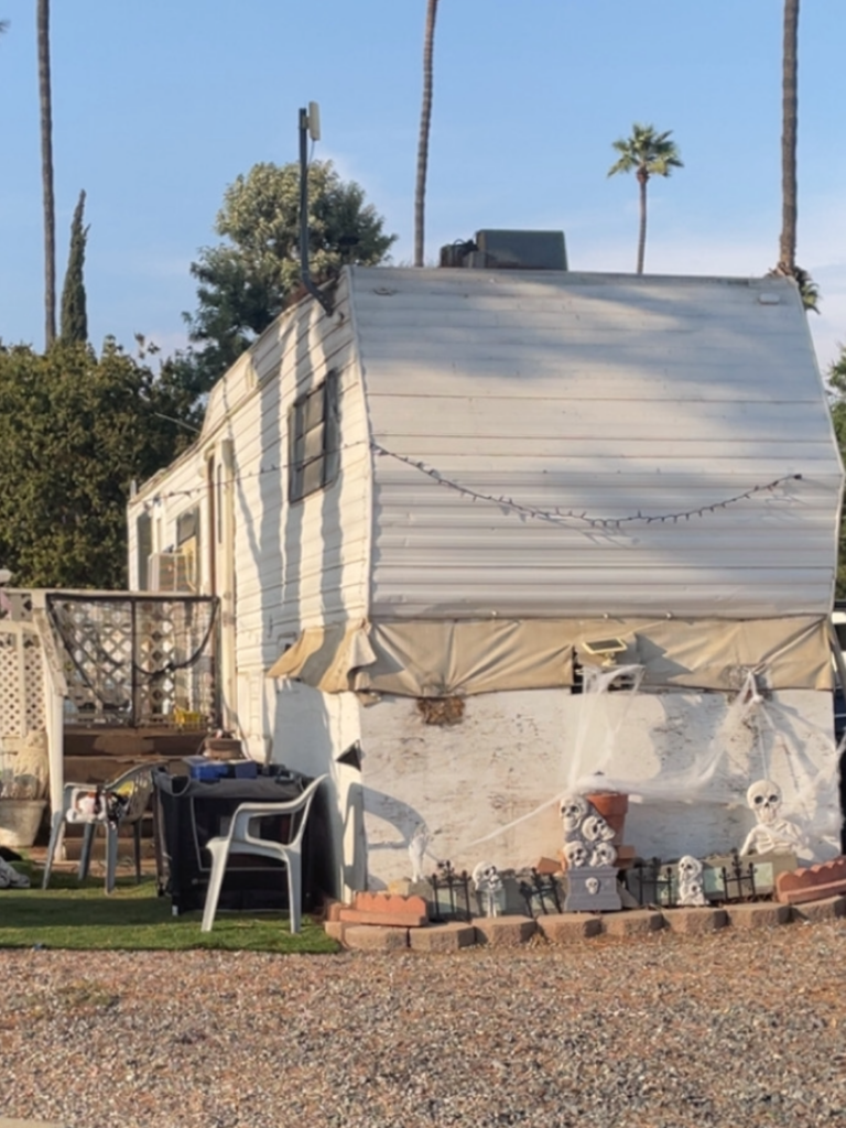 Colton, California RV Home Removal