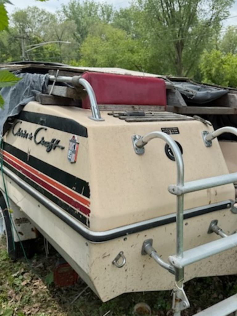 Old RV Removal in Illinois