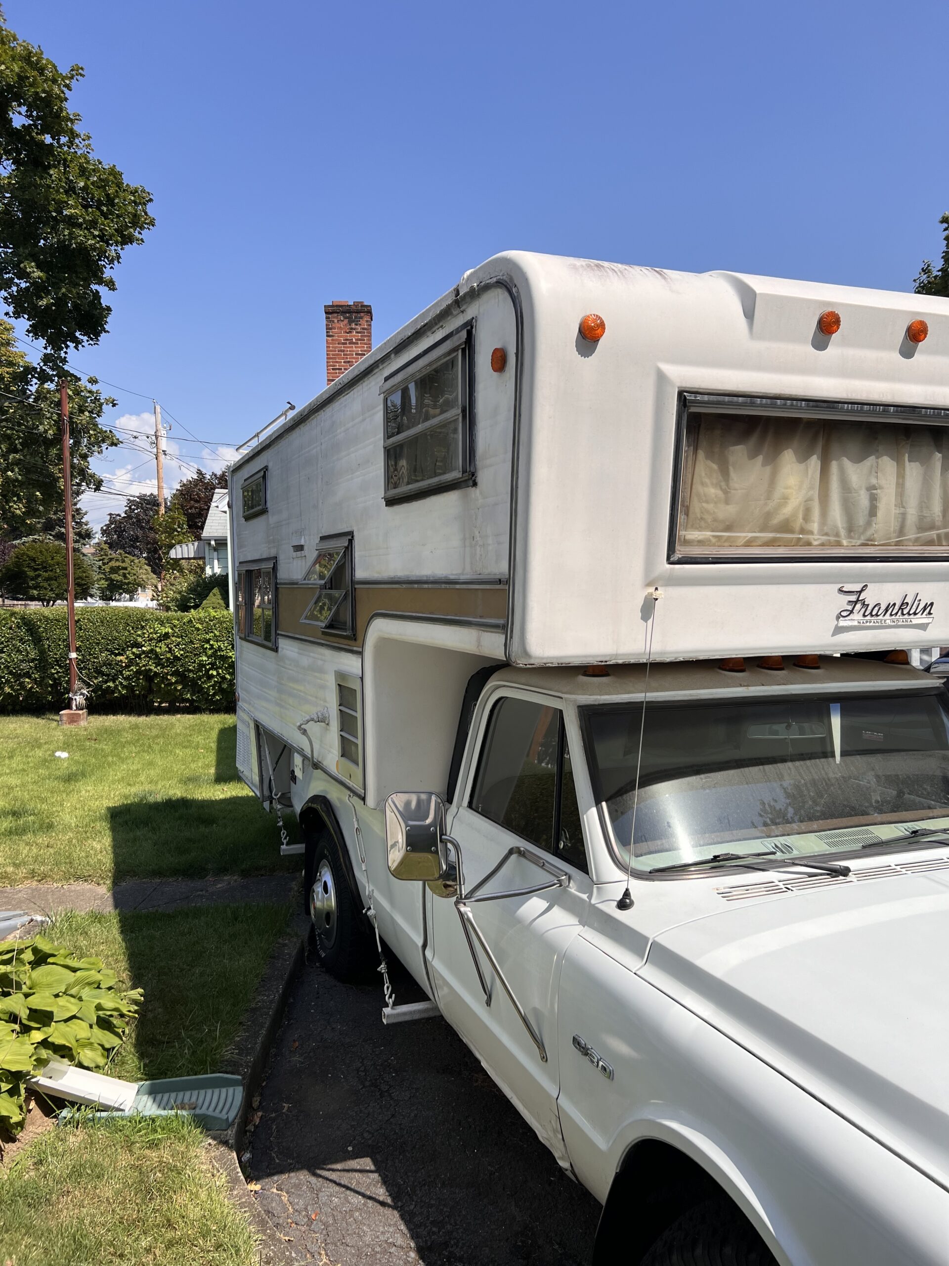 Stratford, Connecticut RV Junkers
